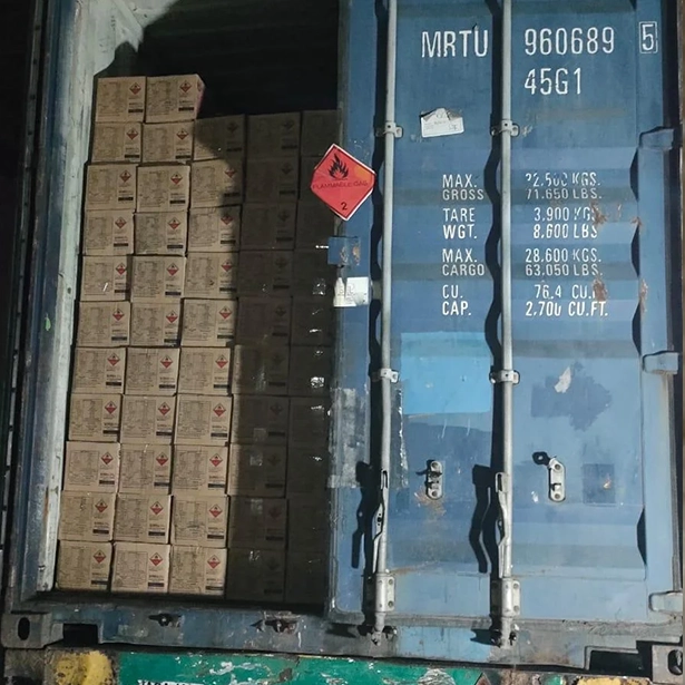 shipping loading